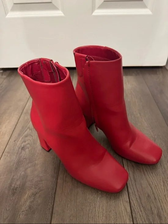 Sugar Element Red Square-Toe Block Heel Ankle Boots 8 - Picture 1 of 4